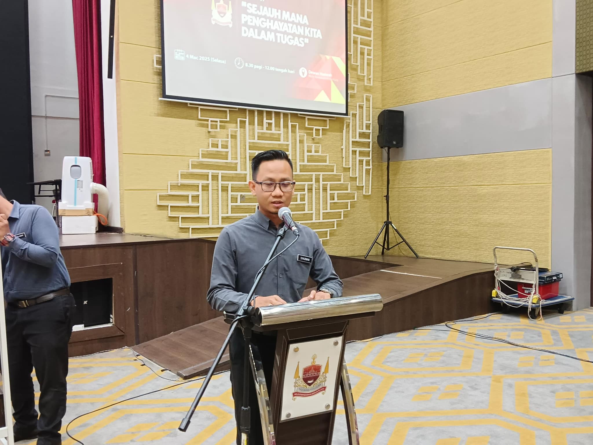 CERAMAH BERTAJUK SEJAUH MANA PENGHAYATAN KITA DALAM TUGAS