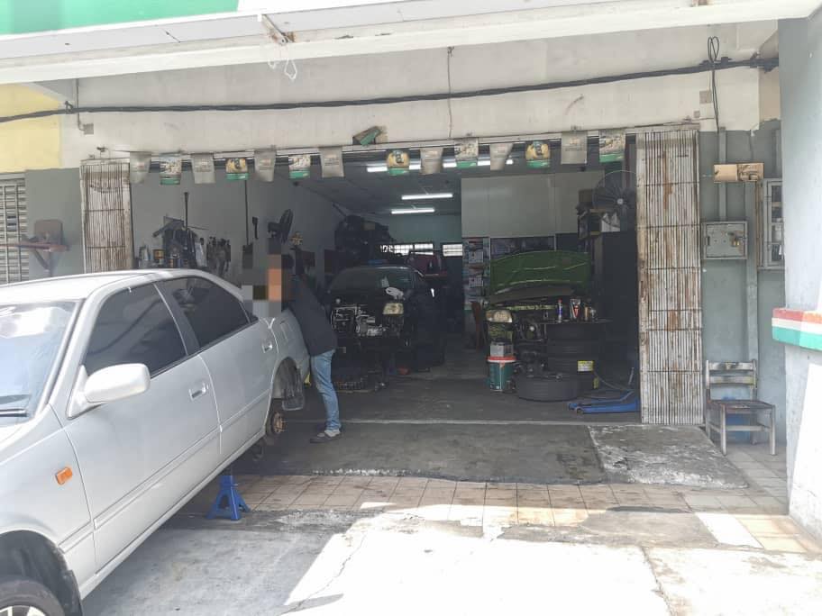 OPERASI PENGUATKUASAAN BENGKEL KERETA HARAM ( BANDAR BUKIT TINGGI 2)
