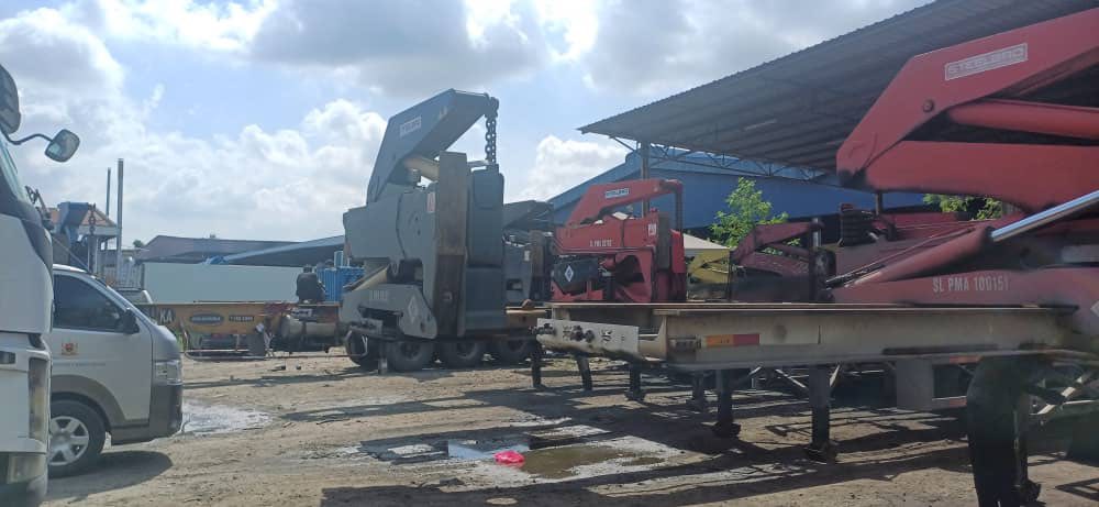 OPERASI PENGUATKUASAAN KILANG TANPA KEBENARAN DI TELOK GONG