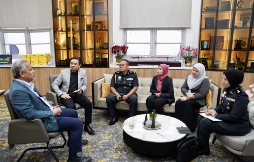 KUNJUNGAN HORMAT PENGARAH KPDN SELANGOR