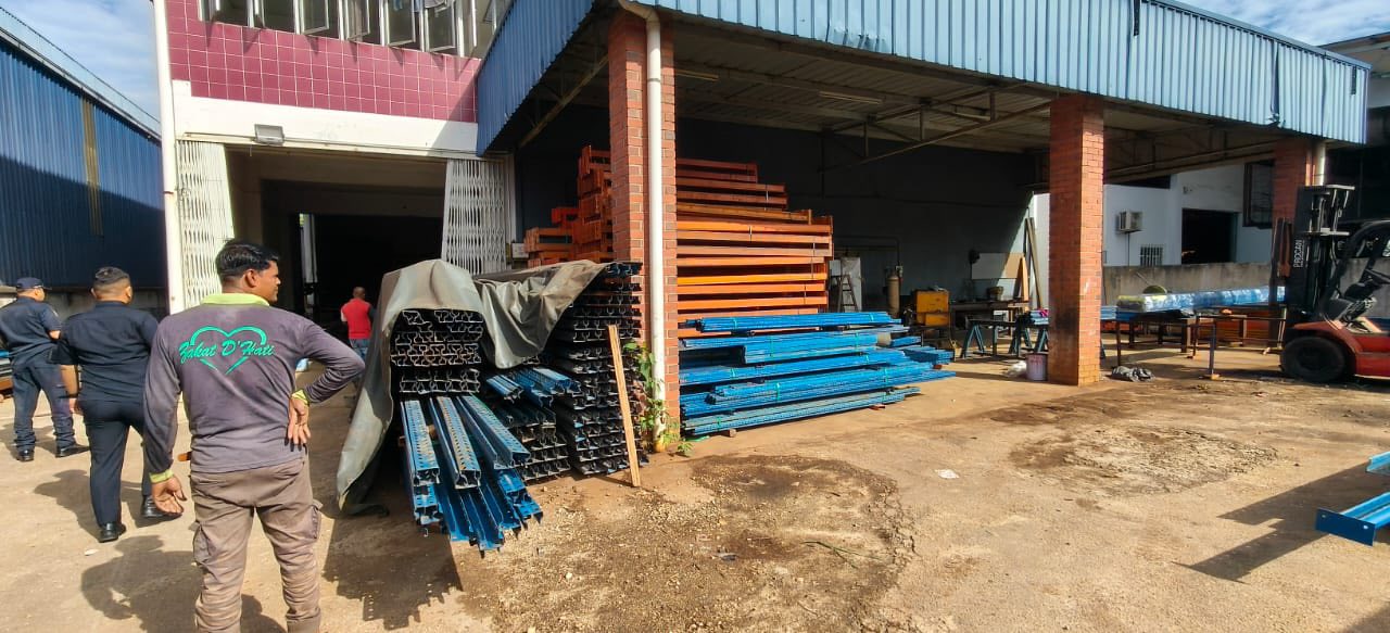 OPERASI PENGUATKUASAAN PERINDUSTRIAN J FORCE ( KAWASAN PERINDUSTRIAN TAMAN KLANG UTAMA)