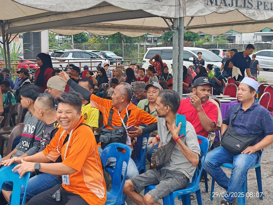 PROGRAM JELAJAH STRATA DAN GOTONG ROYONG CEGAH DENGGI DI PANGSAPURI TAMAN PERMAI INDAH