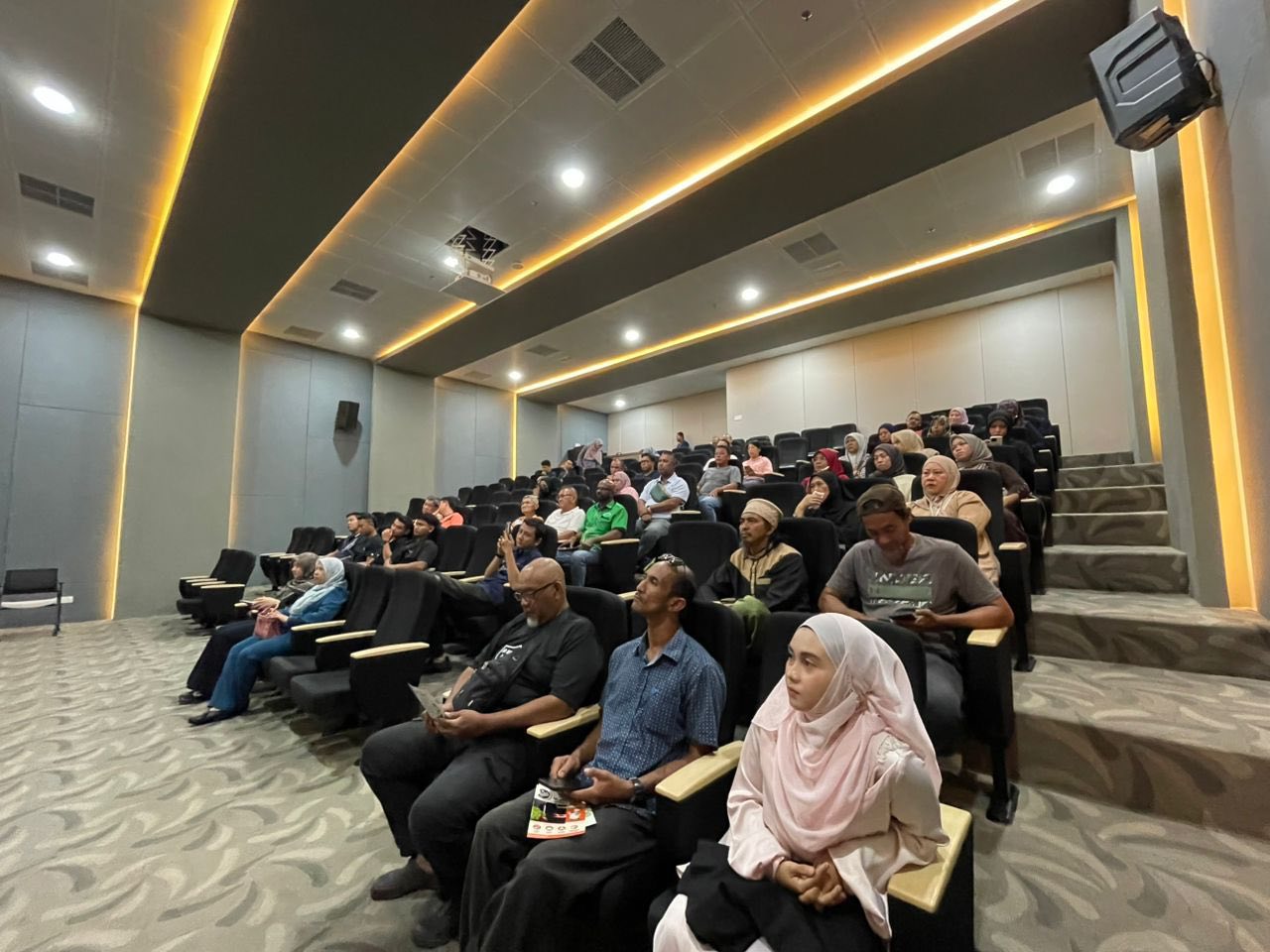 TAKLIMAT KEBERSIHAN DAN PEMATUHAN SYARAT PENJAJA 2025