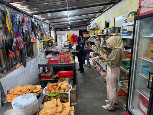 OPERASI PENGUATKUASAAN PREMIS WARGA ASING (JALAN TERUNTUM & JALAN KENANGAN,MERU)