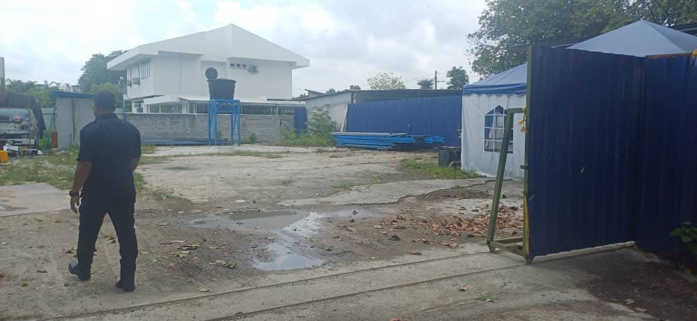 OPERASI PENGUATKUASAAN PUSAT CUCI KENDERAAN (JAMBATAN KETIGA) & BENGKEL LORI HARAM (JALAN DATO DOLLAH)