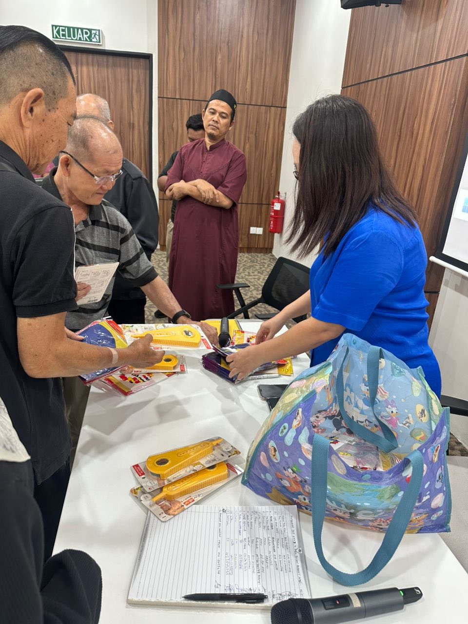 PERJUMPAAN PENDUDUK ZON N40N45D BERSAMA AHLI MAJLIS,PUAN NGIAN YOK MOOI