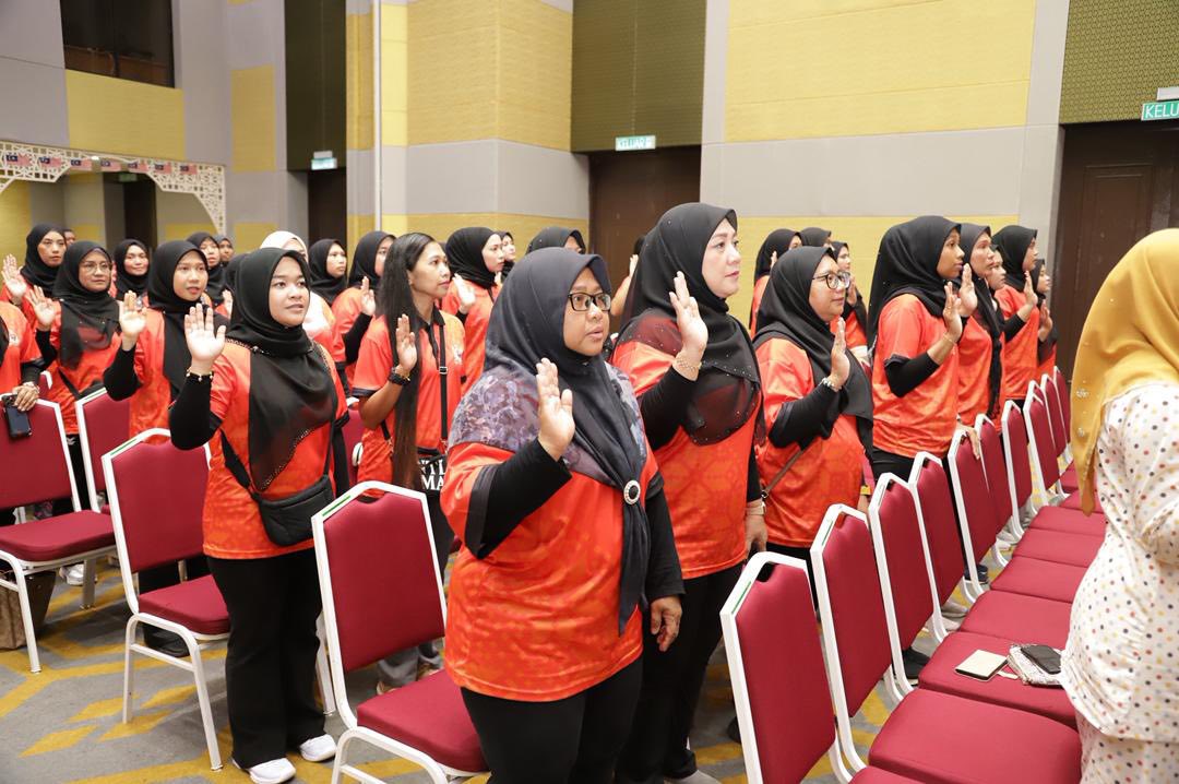 PERJUMPAAN PENGURUSAN TERTINGGI MBDK DAN PENYERAHAN BENDERA KEPADA KONTINJEN MBDK KE SUKAN PERSATUAN BADAN BERKANUN MALAYSIA ( SUKANUN ) 2025