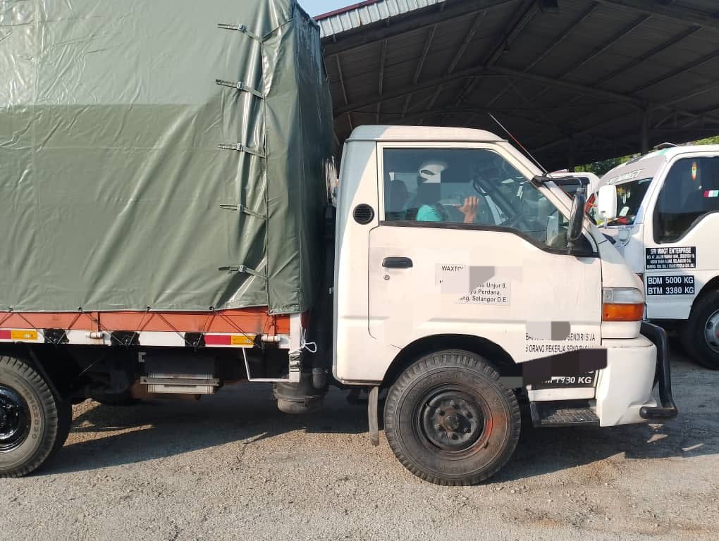 TINDAKAN TEGAS TERHADAP PEMBUANGAN SAMPAH HARAM!