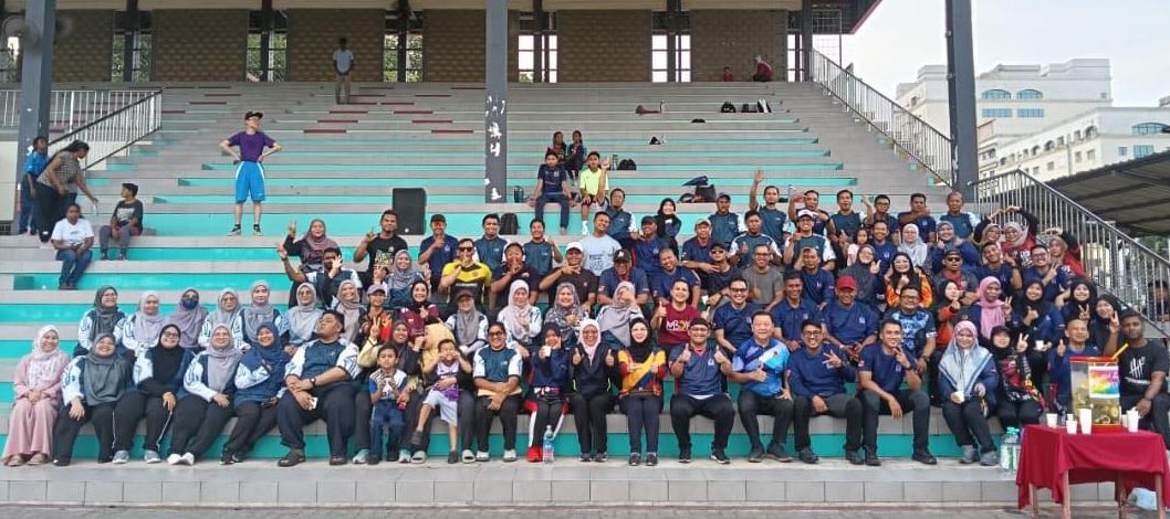 JOM SIHAT MINGGU NI ANJURAN BERSAMA JABATAN PENGUATKUASA & JABATAN UNDANG UNDANG 1