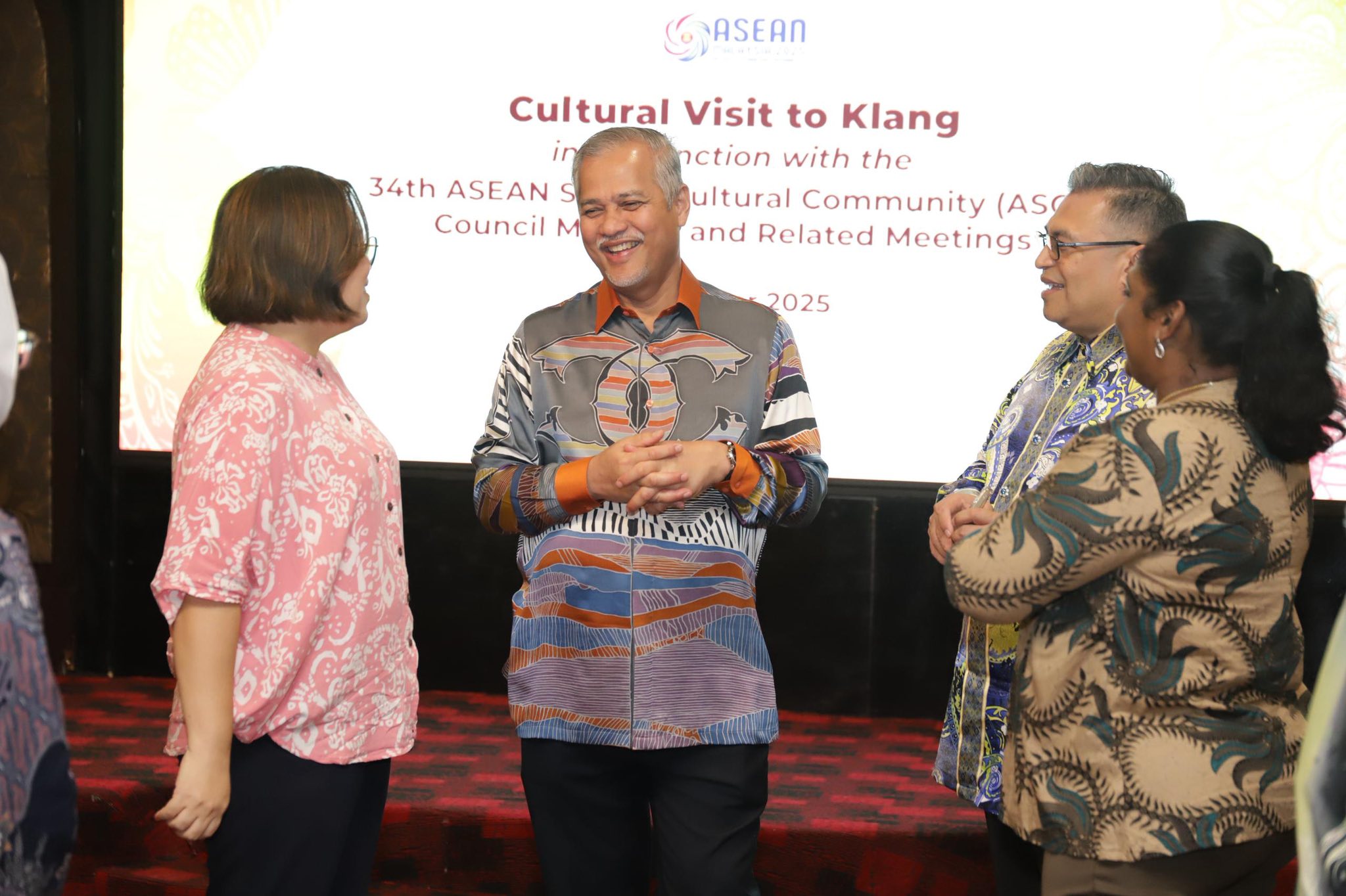 LAWATAN KEBUDAYAAN MAJLIS KOMUNITI SOSIO-BUDAYA ASEAN (ASCC) KE-34 BERJALAN LANCAR 1