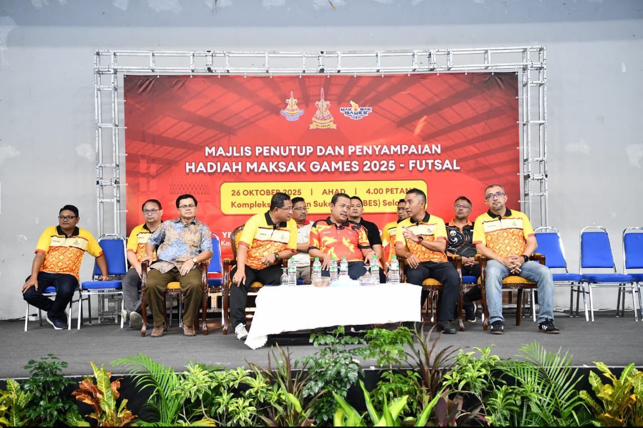 MAJLIS PENUTUP DAN PENYAMPAIAN HADIAH MAKSAK GAMES 2025 - FUTSAL 1