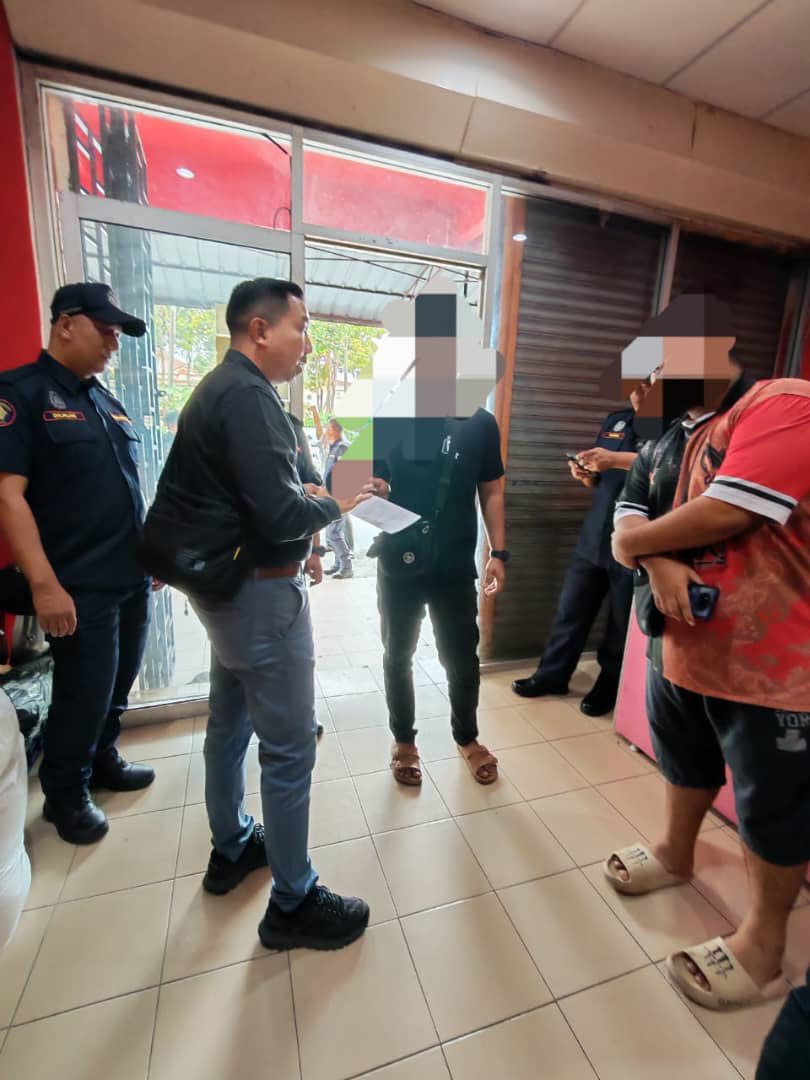 OPERASI PENGUATKUASAAN PREMIS WARGA ASING LORONG RAJA NONG 18A,KLANG 