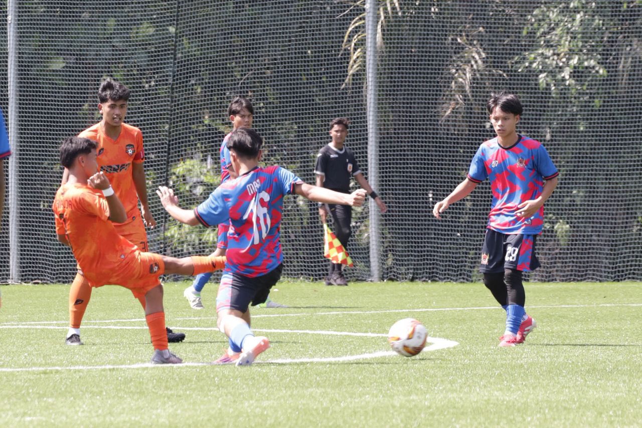 PERLAWANAN LIGA BOLA SEPAK SELANGOR U18( FAS ) 2025 1