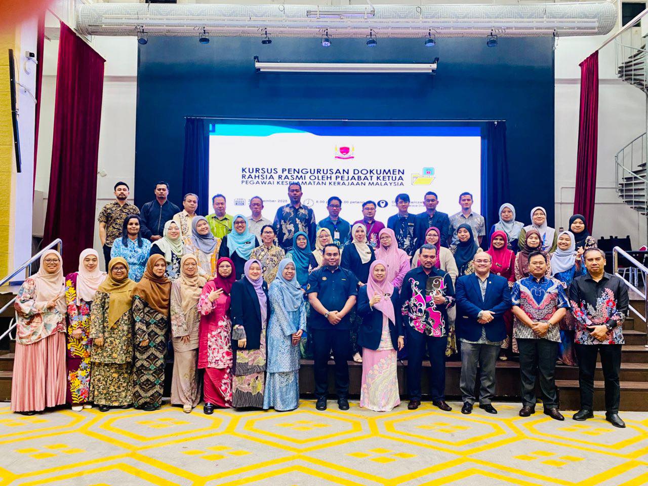 KURSUS PENGURUSAN DOKUMEN RAHSIA RASMI OLEH PEJABAT KETUA PEGAWAI KESELAMATAN KERAJAAN MALAYSIA 8