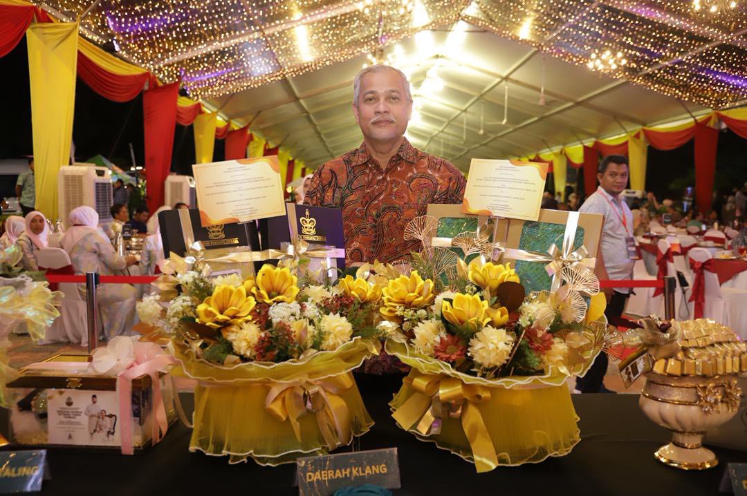MAJLIS SANTUNAN KASIH PENGANTIN DIRAJA BERSAMA RAKYAT 2