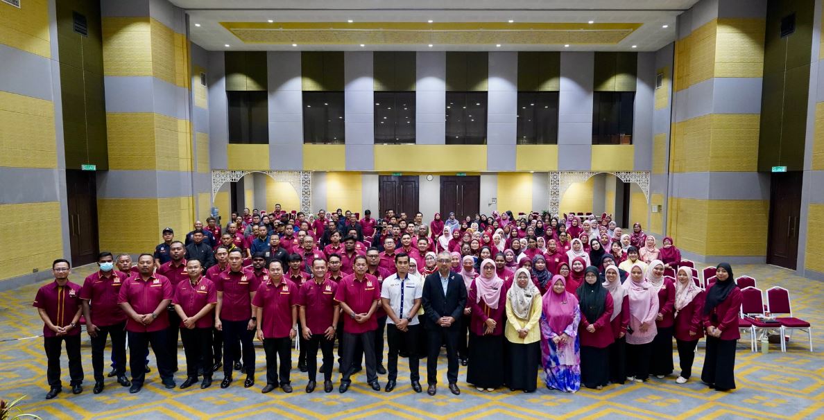 SEMINAR TATAKELOLA, INTEGRITI DAN ANTI RASUAH SEMPENA SAMBUTAN HARI INTEGRITI KEBANGSAAN PERINGKAT MBDK 2025 1