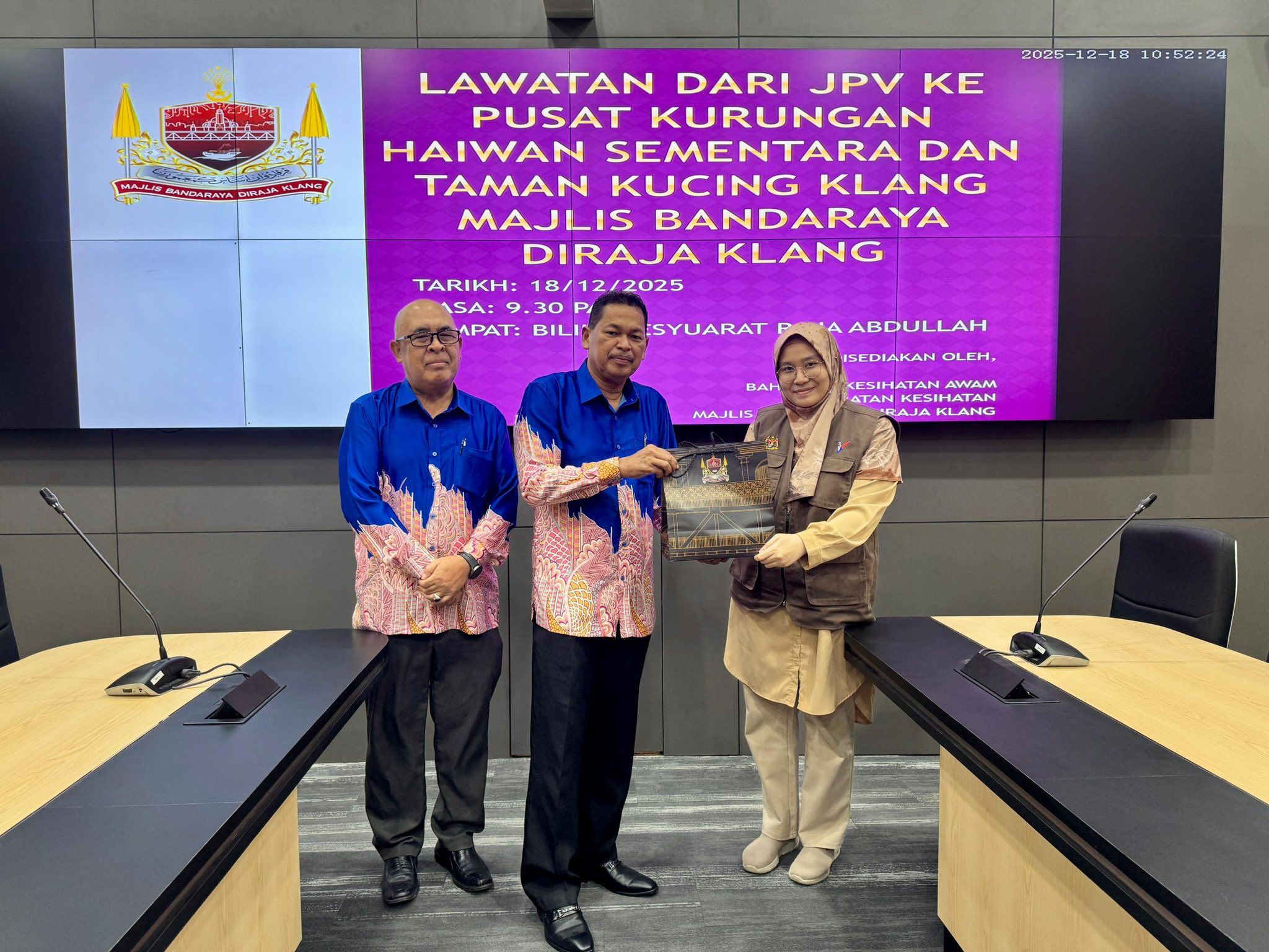 LAWATAN DARI PIHAK JABATAN PERKHIDMATAN VETERINAR PUTRAJAYA DAN SELANGOR 1