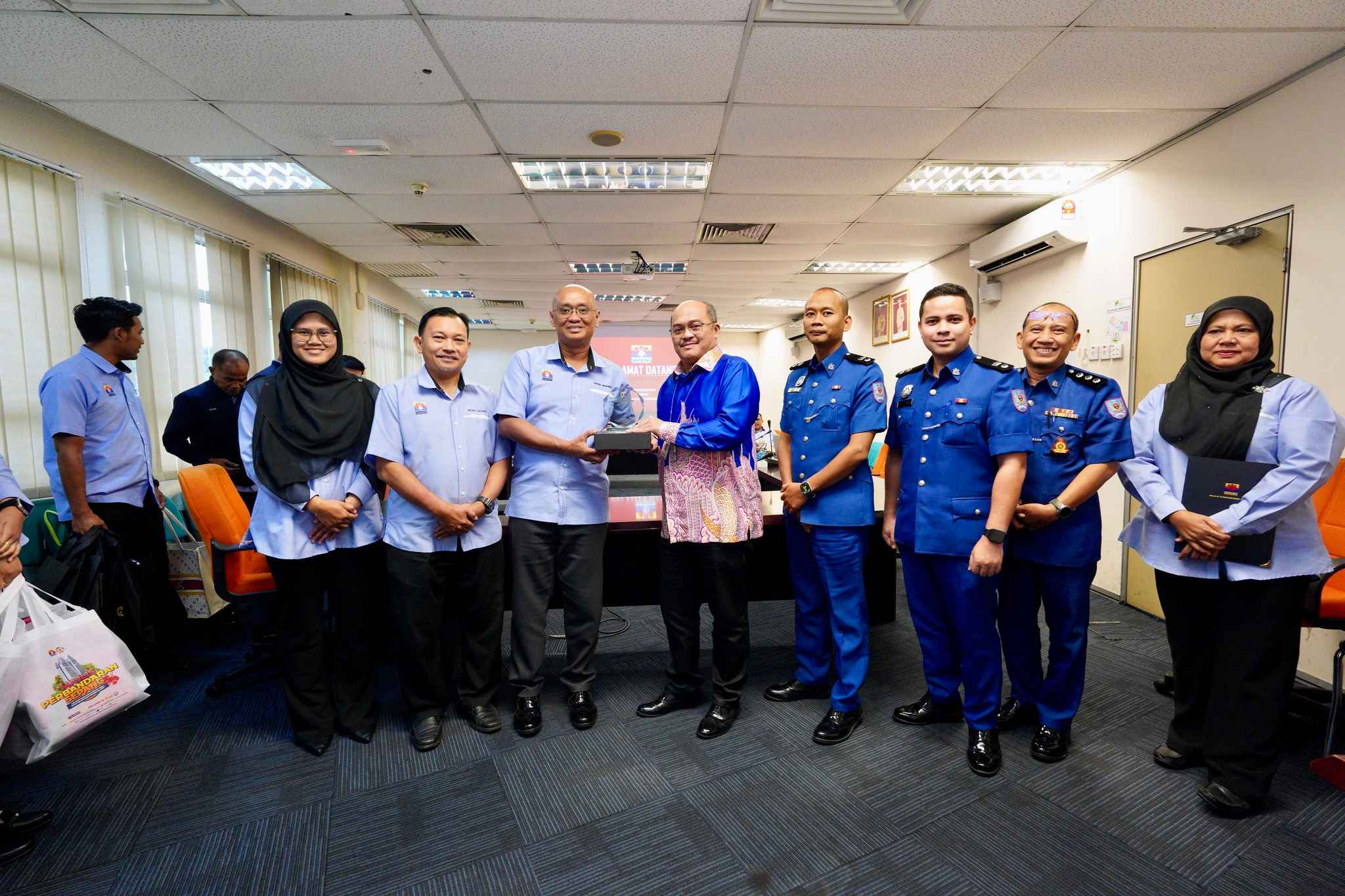 LAWATAN PEMBELAJARAN DARIPADA MAJLIS PERBANDARAN SEPANG BERKAITAN PROSES PELUPUSAN BARANG SITAAN 1