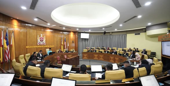 MESYUARAT KHAS PEWARTAAN UNDANG-UNDANG KECIL HOTEL MBDK 7