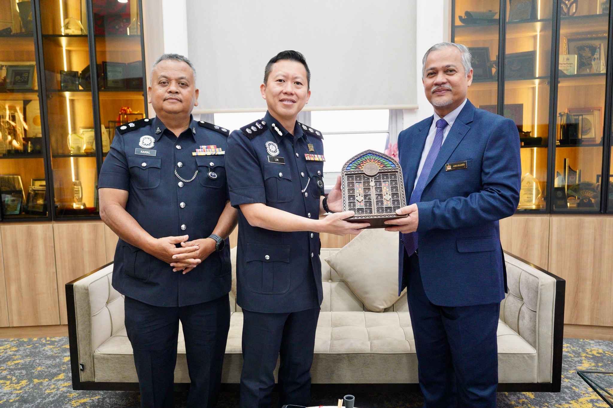 KUNJUNGAN HORMAT PDRM KLANG SELATAN 04