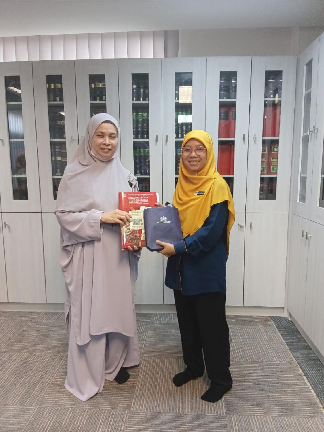 LAWATAN & SESI LIBAT URUS PERPUSTAKAAN NEGARA MALAYSIA KE MBDK 1