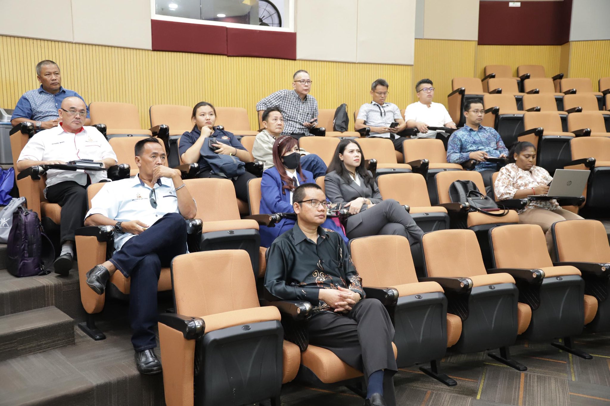 MESYUARAT PENYELARASAN PELANCARAN PAKEJ PELANCONGAN KLANG 1