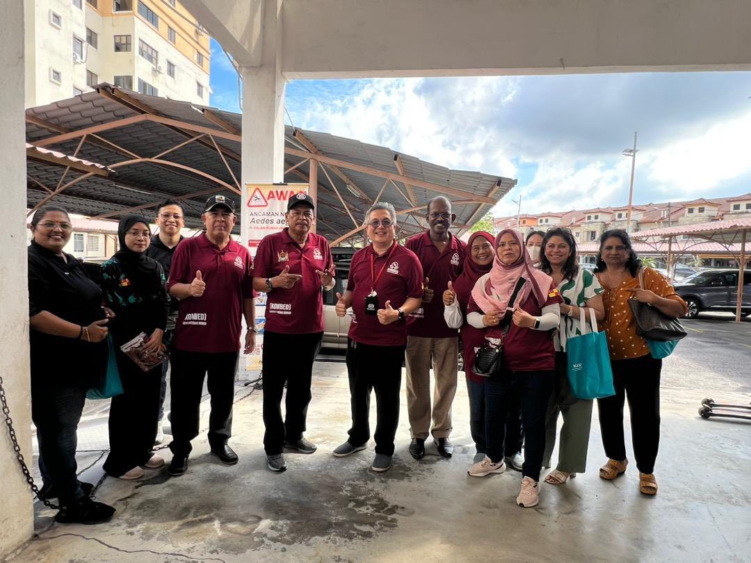 program gotong-royong: pembersihan fokus kawasan berisiko aedes
