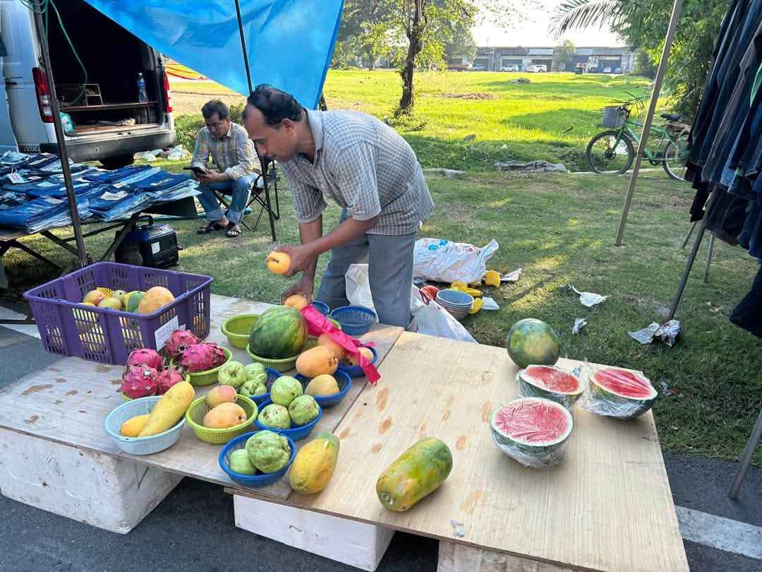 pemantauan dan pemeriksaan pasar malam klang utama