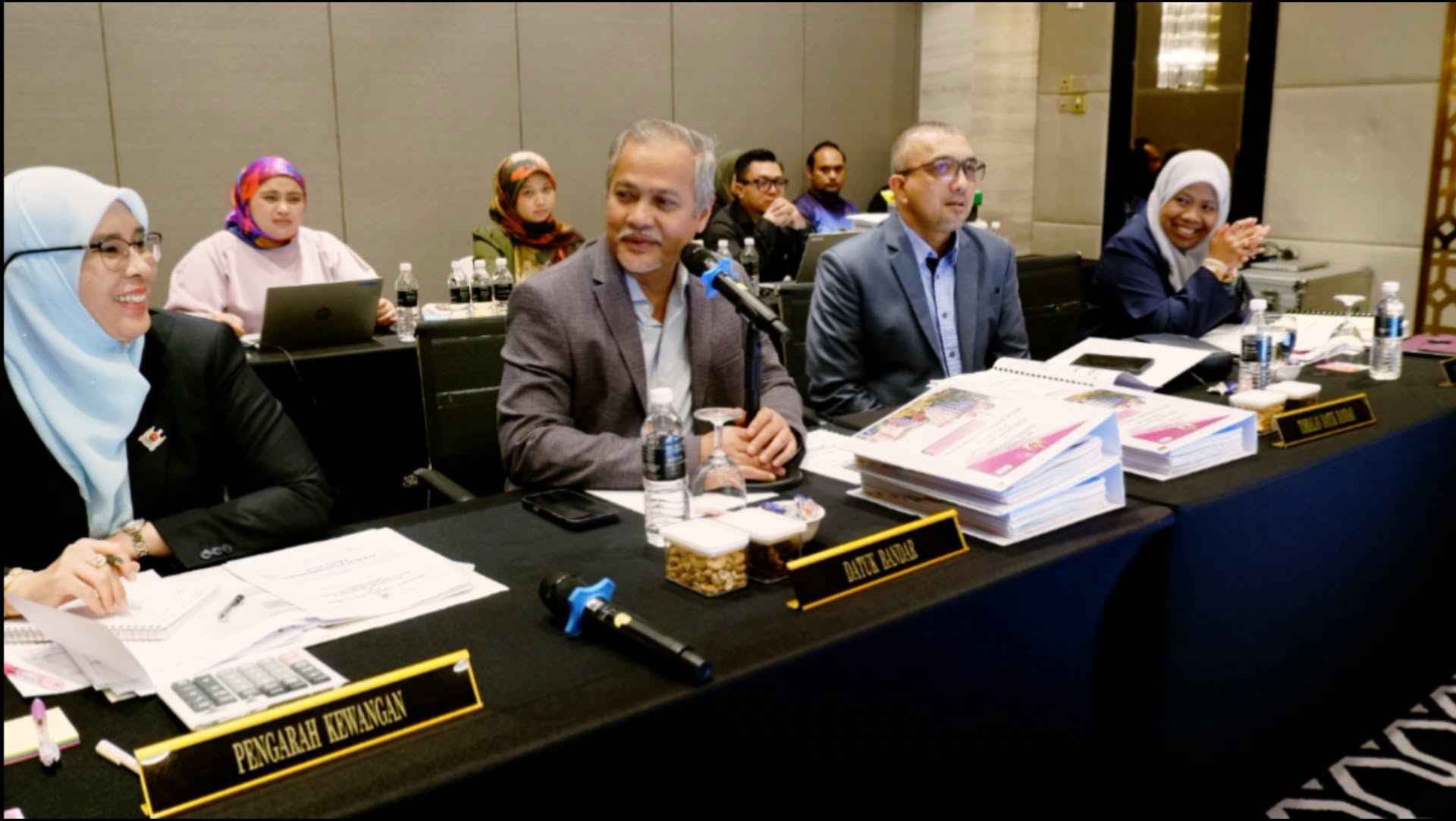 mesyuarat semakan bajet 2026 dan penyediaan bajet 2027 (pengurusan) 