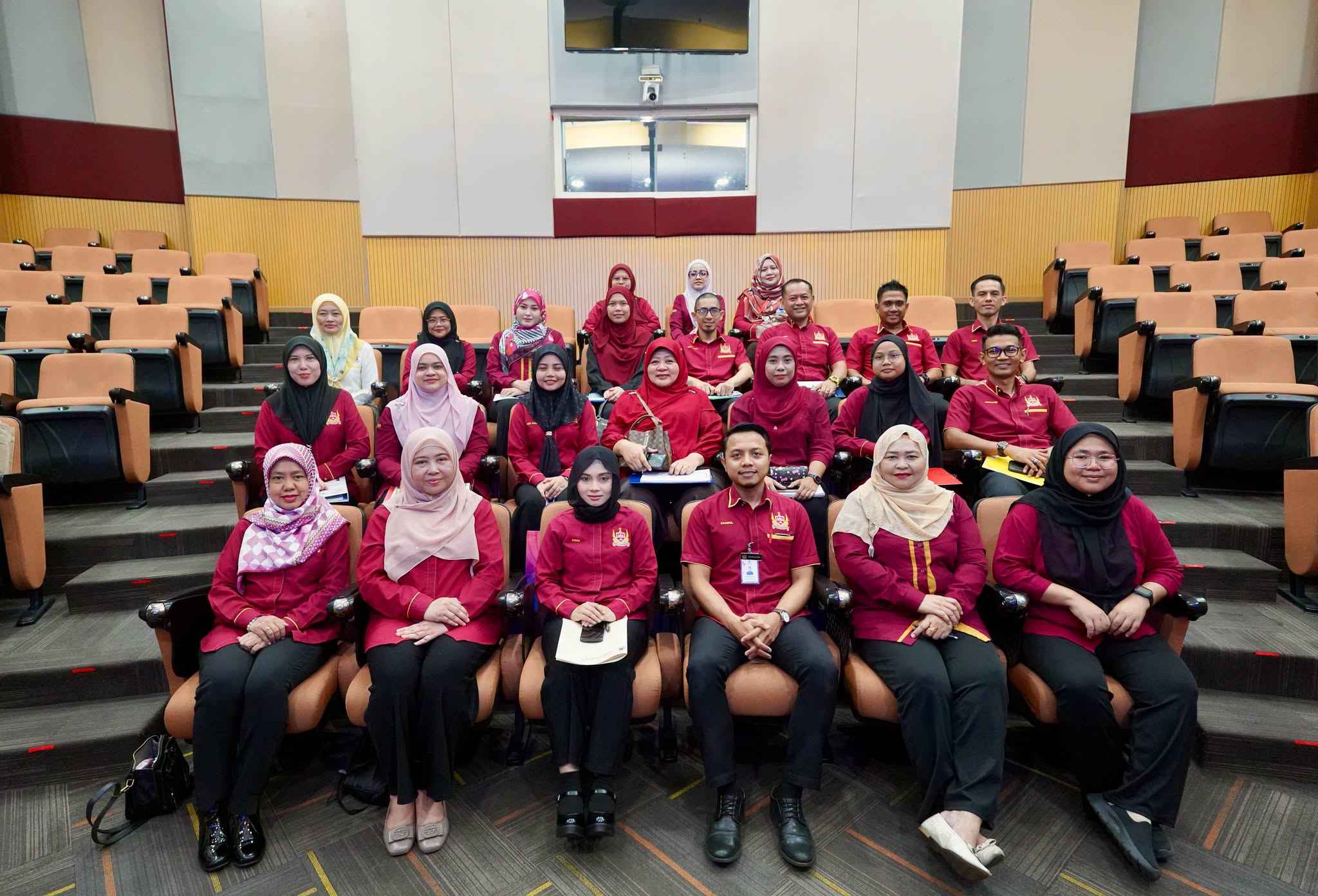 sesi pengauditan kendiri ekosistem kondusif sektor awam (eksa) majlis bandaraya diraja klang