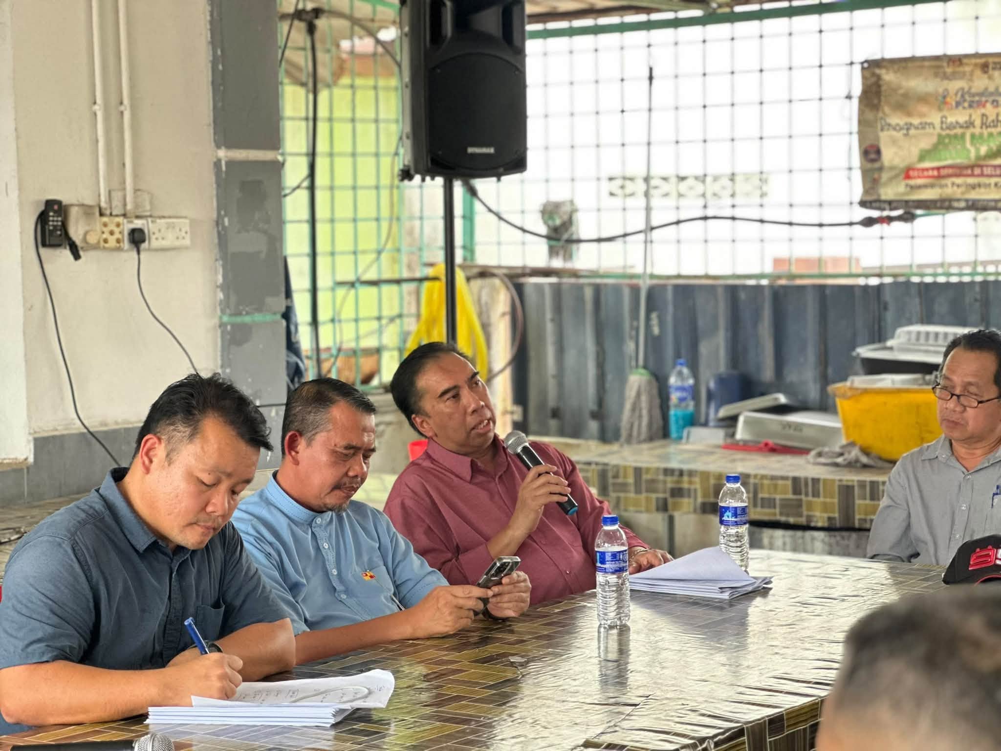 sesi turun padang berkaitan isu banjir di taman seri kerayong, kapar