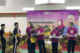 Dua ratus pelajar B40, asnaf sekitar Klang terima kelengkapan sekolah