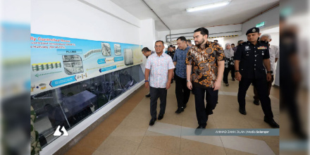 lawatan program penaung diraja perkukuh hubungan selangor dan f&n - menteri besar